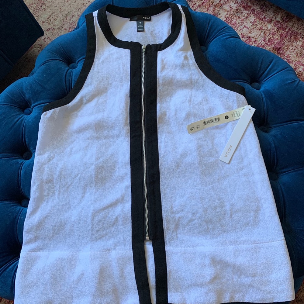Aqua black/white blouse NEW w/tags